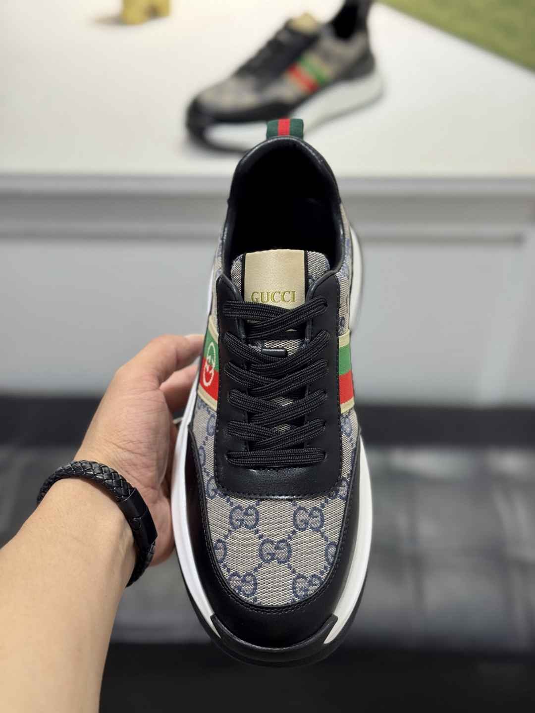Gucci Men’s GUCC RX Sneakers Colorway 2 1720240-2