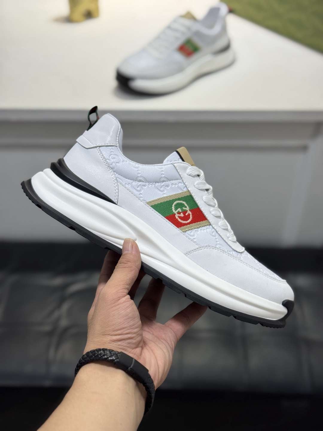 Gucci Men’s GUCC RX Sneakers 1720240