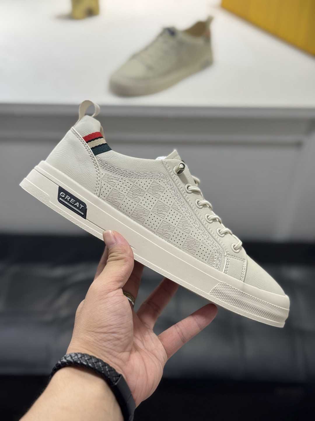 Fendi Men’s MC Sneakers Colorway 1 1720210-1