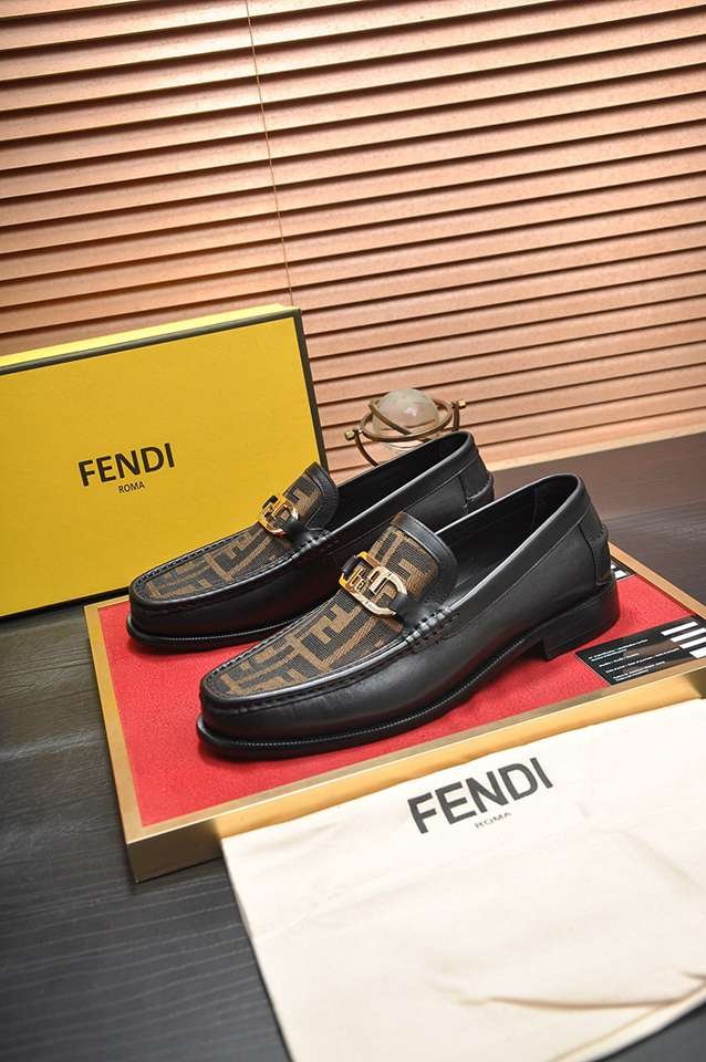 Fendi Men’s Leather Sneakers Colorway 4 1133300-4