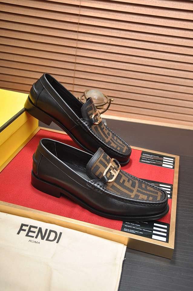 Fendi Men’s Leather Sneakers Colorway 4 1133300-4
