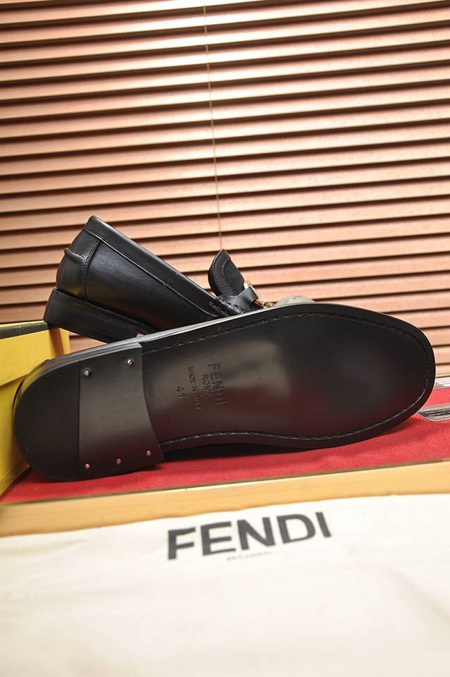 Fendi Men’s Leather Sneakers Colorway 3 1133300-3