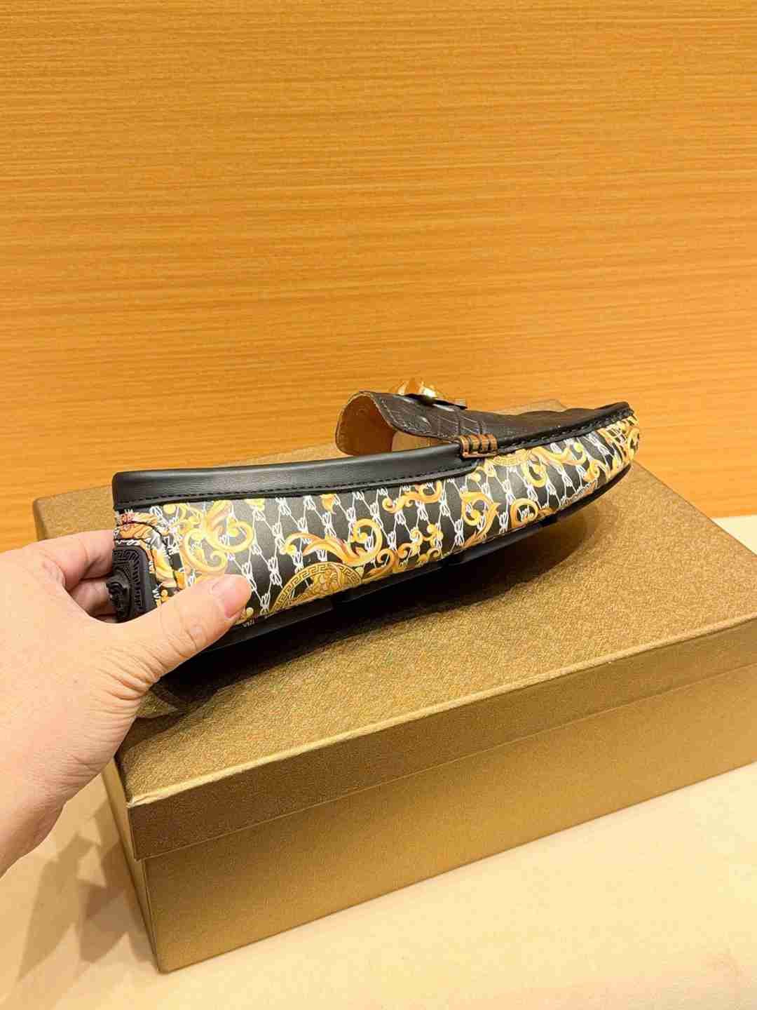 Versace Leather Sneakers 1617220